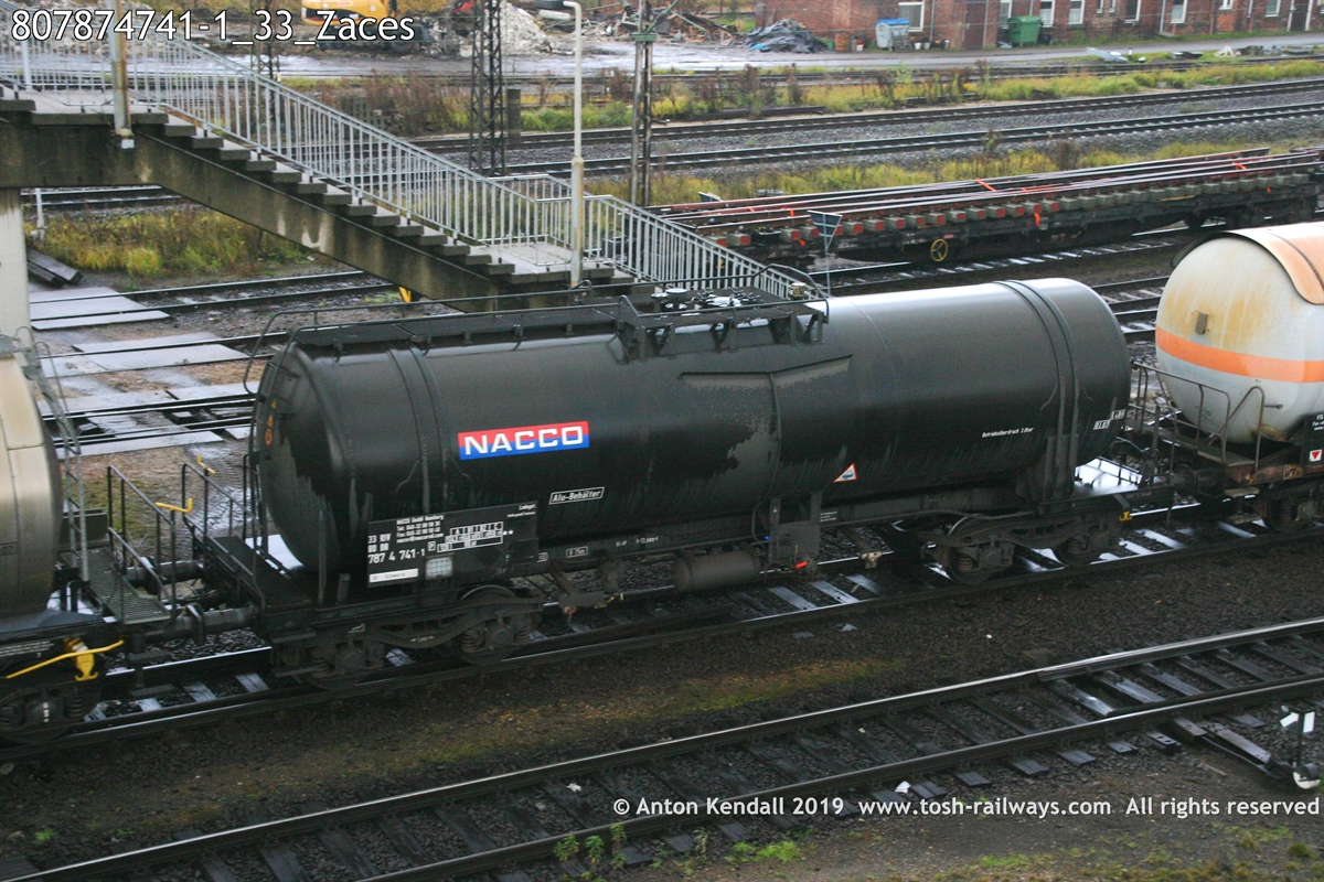 807874741-1_33_Zaces.jpg